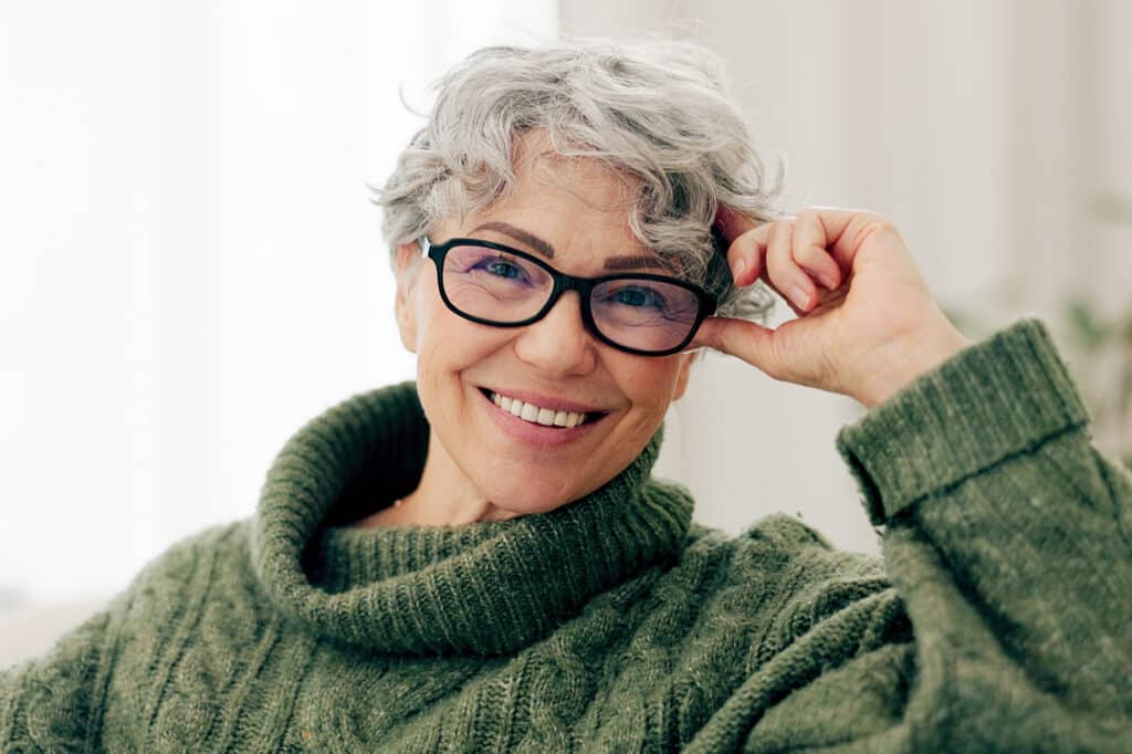 Senior woman wearing glasses